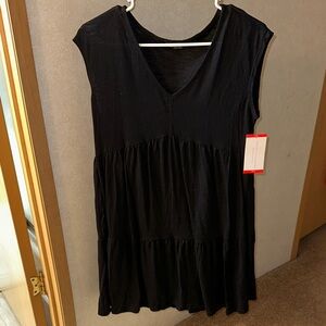 Elegant Black Sleeveless Dress
